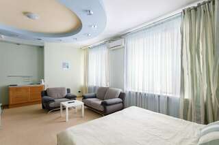 Гостиница Атал Чебоксары Номер-студия Делюкс-13