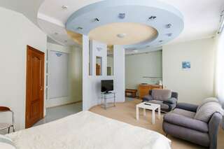 Гостиница Атал Чебоксары Номер-студия Делюкс-12