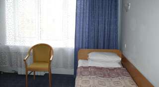 Гостиница Атал Чебоксары Стандартный двухместный номер с 1 кроватью или 2 отдельными кроватями-3